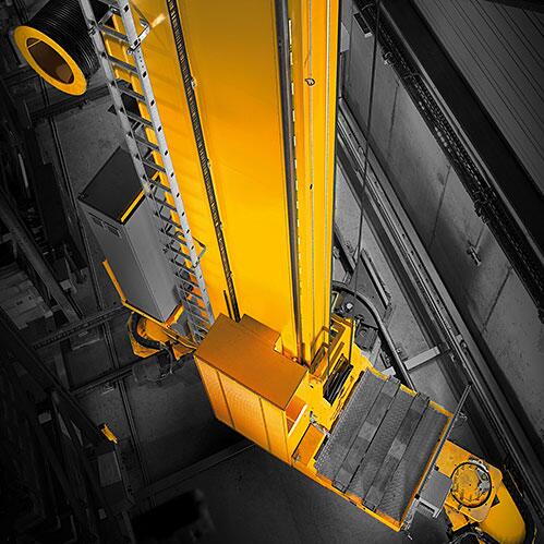 可直接訪問每個存儲通道的軌道式堆垛機